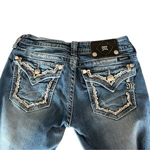 Women’s Miss Me boot cut jeans. Size 27.
